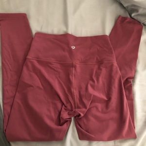 Lululemon Wunder Under